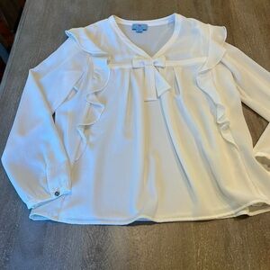 Beautiful  CeCe Ivory blouse